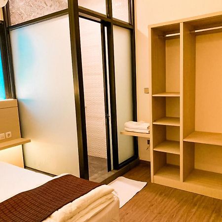 Kartiko Palagan Eksklusif Yogyakarta Hotell Kejayan Eksteriør bilde